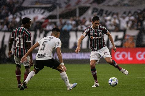 jogo do Corinthians x Fluminense